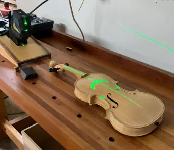 Violin — top plate