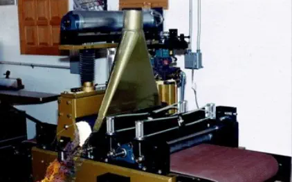 Wide-belt sander section